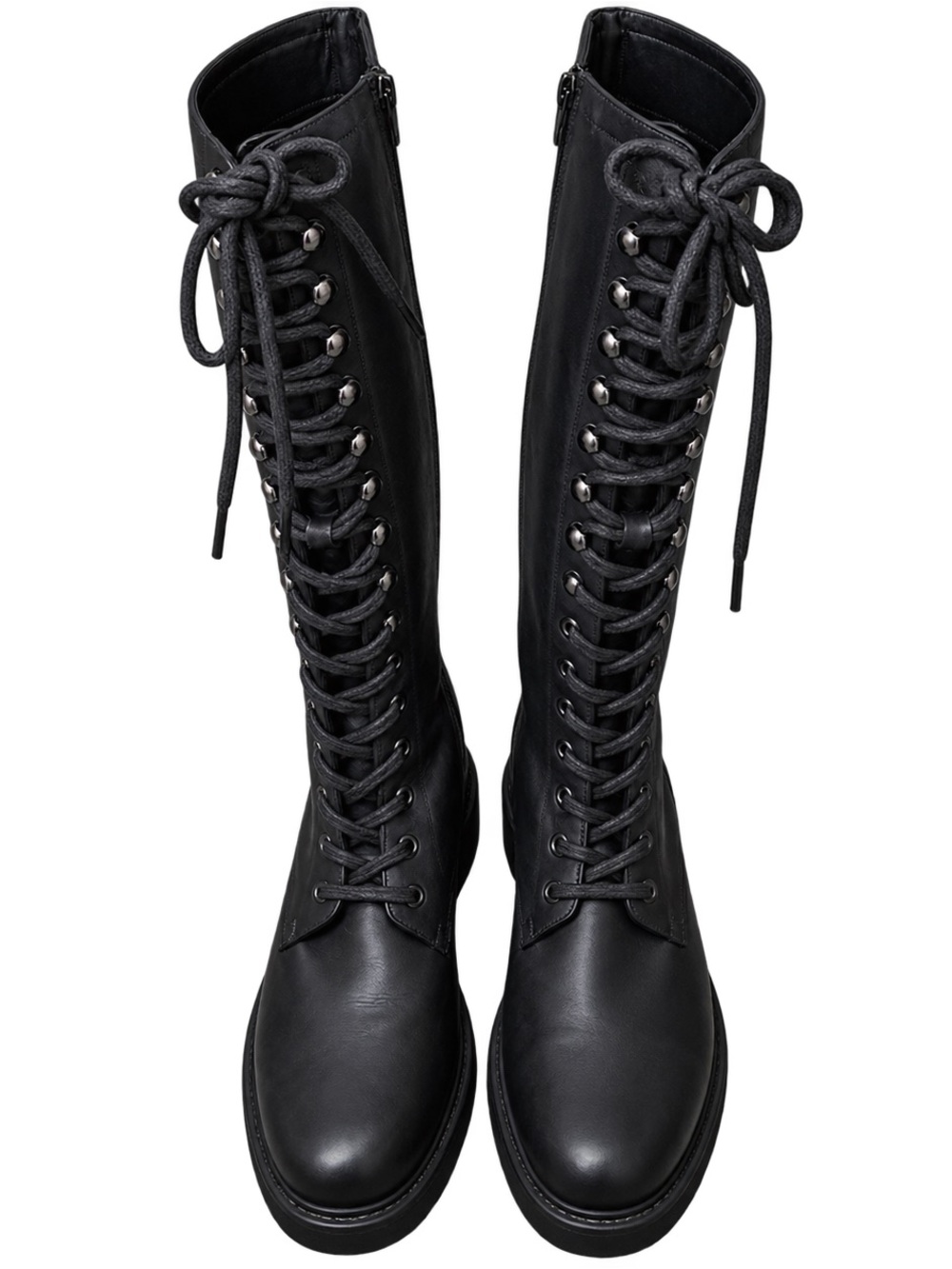 LNIB black leather boots